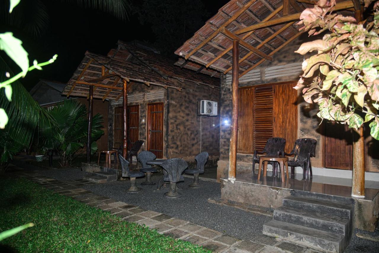 Hotel Clay House Udawalawe Exterior foto